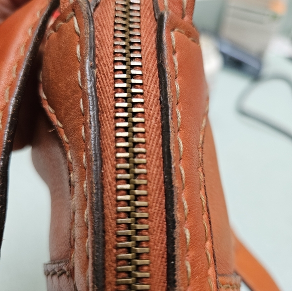 Auth Gucci Orange Leather Hobo Two Straps Bag - Picture 16 of 16